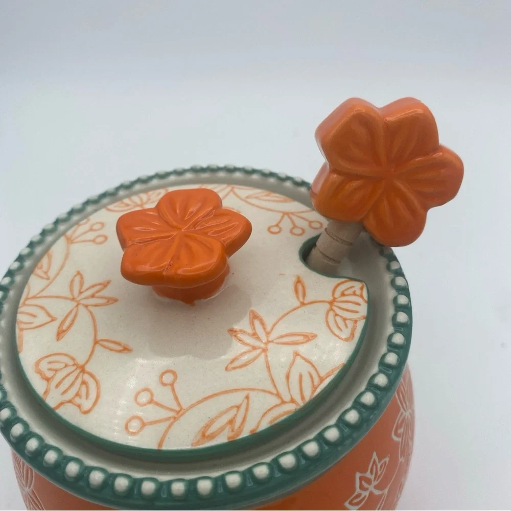 Temptations by Tara honey pot jar 16 Oz orange floral lace w/ drizzle stick
